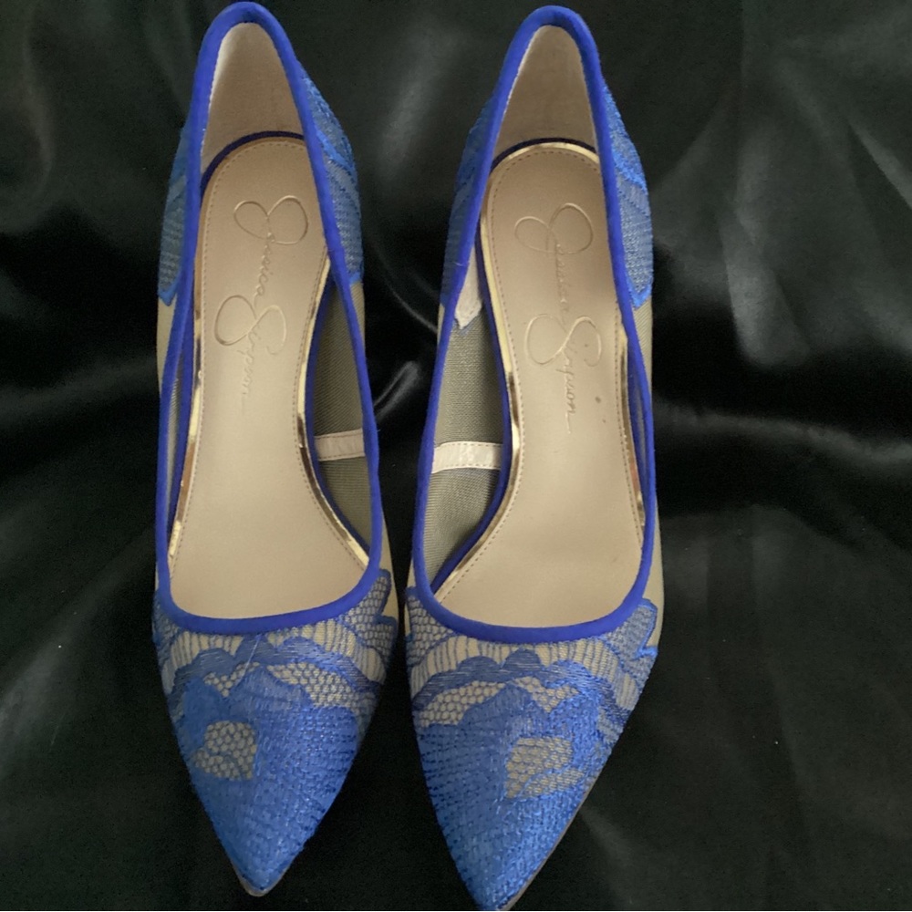 Women’s shoes